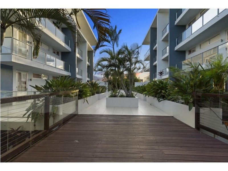 3102/2 Activa Way, Hope Island QLD 4212