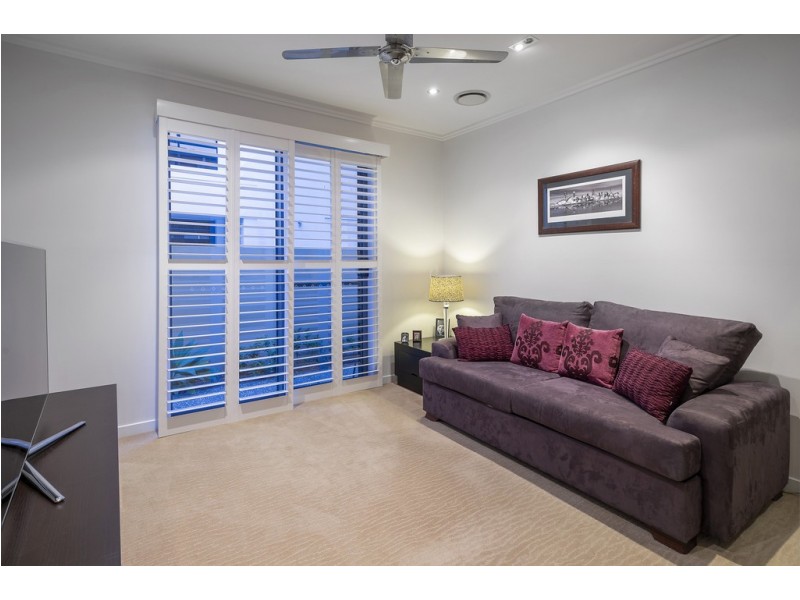 6056 Garda Avenue, Hope Island QLD 4212