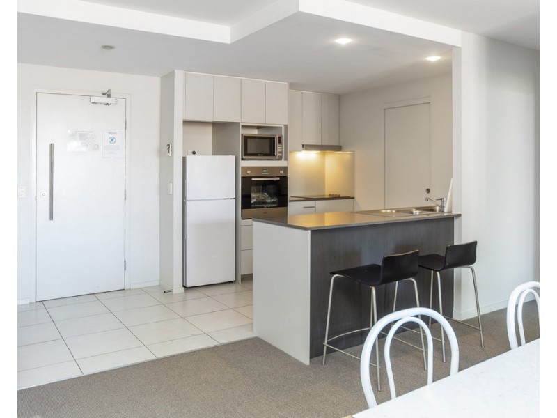 1204/2 Activa Way, Hope Island QLD 4212