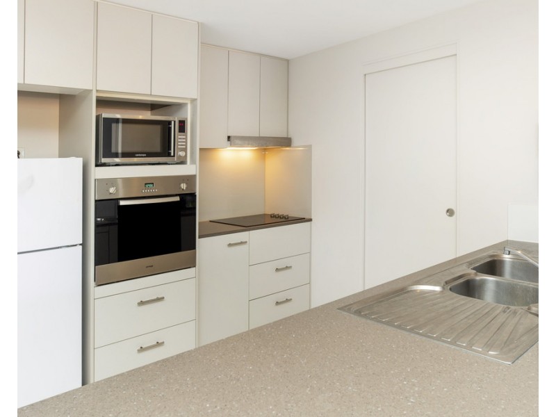 1204/2 Activa Way, Hope Island QLD 4212