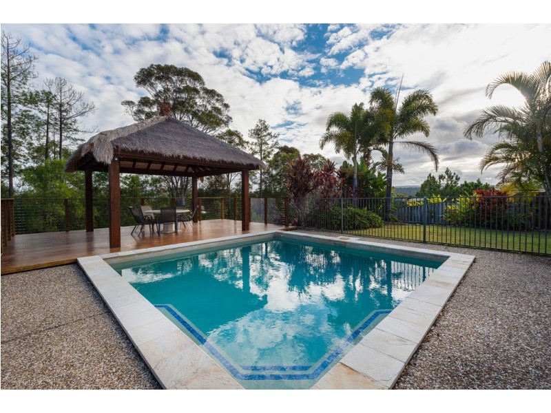 10 Huxley Court, Pacific Pines QLD 4211
