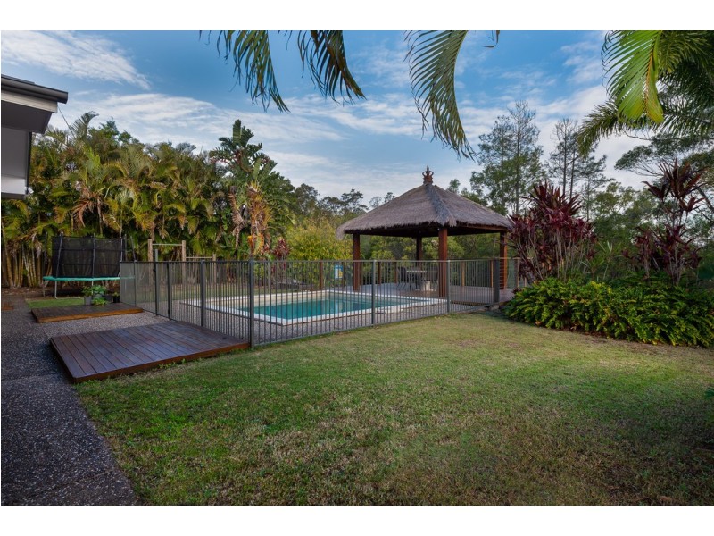 10 Huxley Court, Pacific Pines QLD 4211