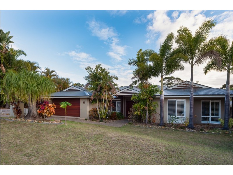 10 Huxley Court, Pacific Pines QLD 4211