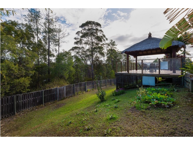 10 Huxley Court, Pacific Pines QLD 4211