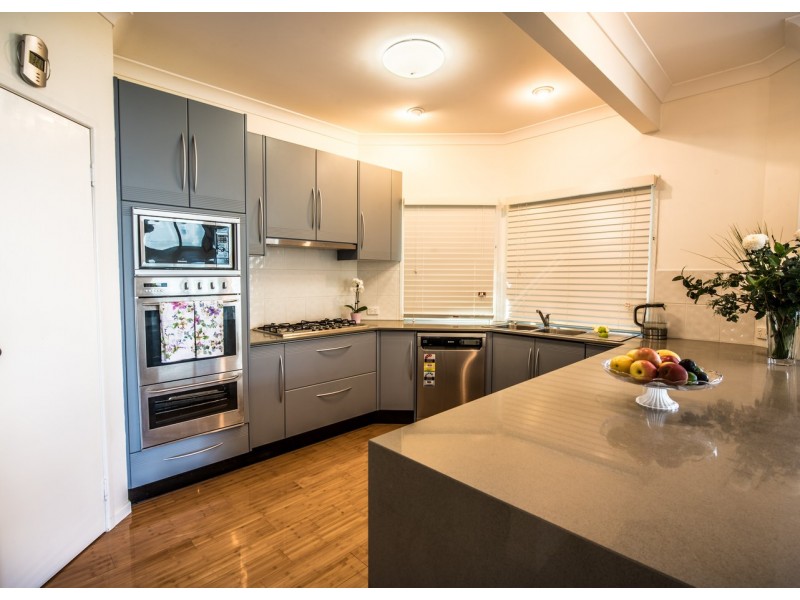 13 Jenyns Road, Tamborine Mountain QLD 4272