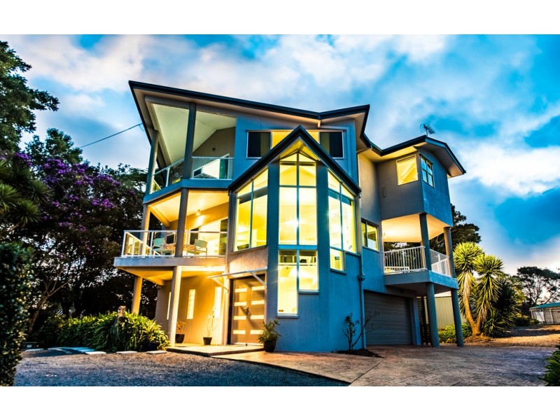 13 Jenyns Road, Tamborine Mountain QLD 4272