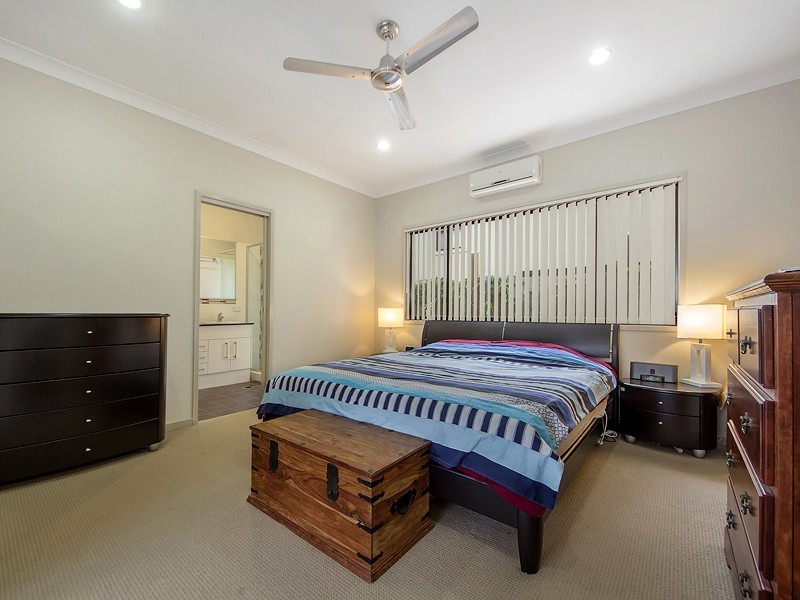 72/19 Santa Barbara Road, Hope Island QLD 4212