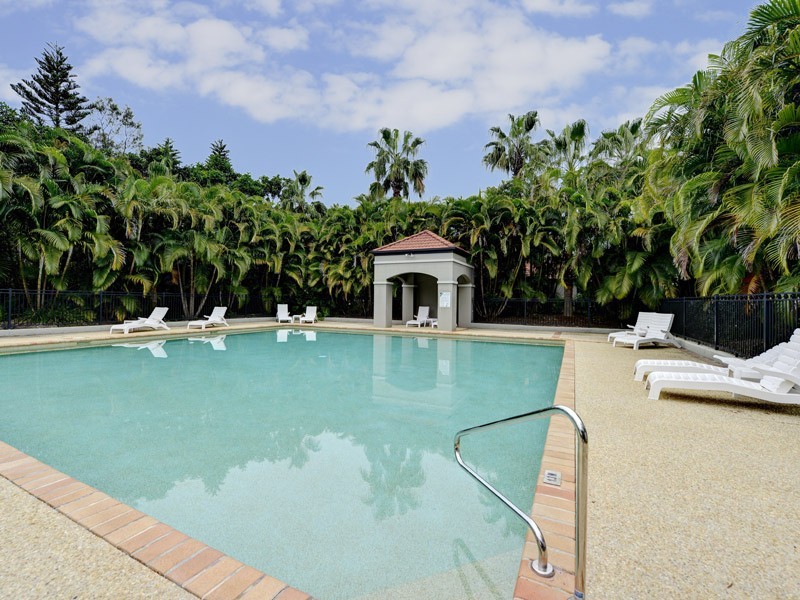 72/19 Santa Barbara Road, Hope Island QLD 4212