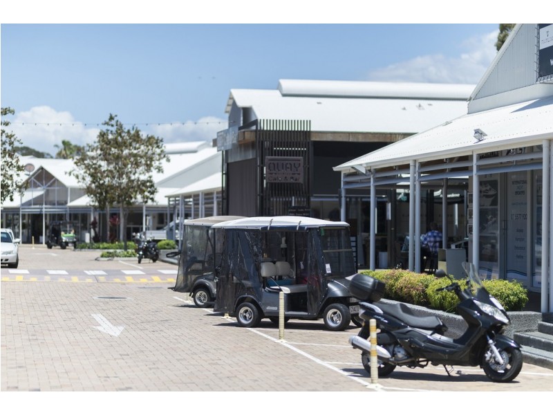72/19 Santa Barbara Road, Hope Island QLD 4212