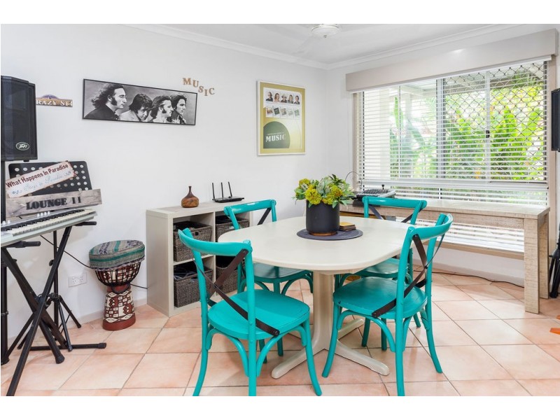 11 Eingana Street, Hope Island QLD 4212