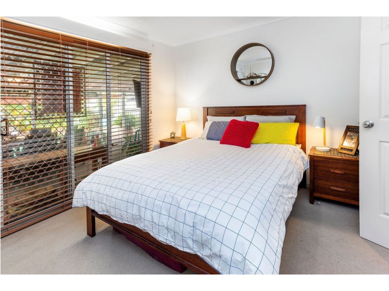 11 Eingana Street, Hope Island QLD 4212