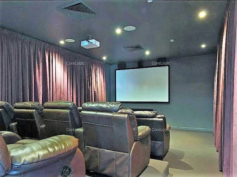 737/64-66 Sickle Avenue, Hope Island QLD 4212