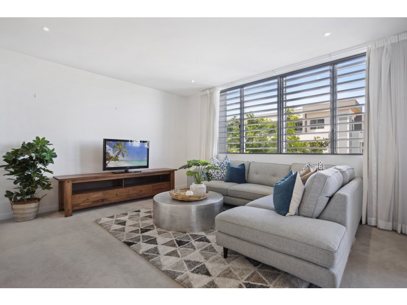 1202/1 Sunset Avenue, Paradise Point QLD 4216