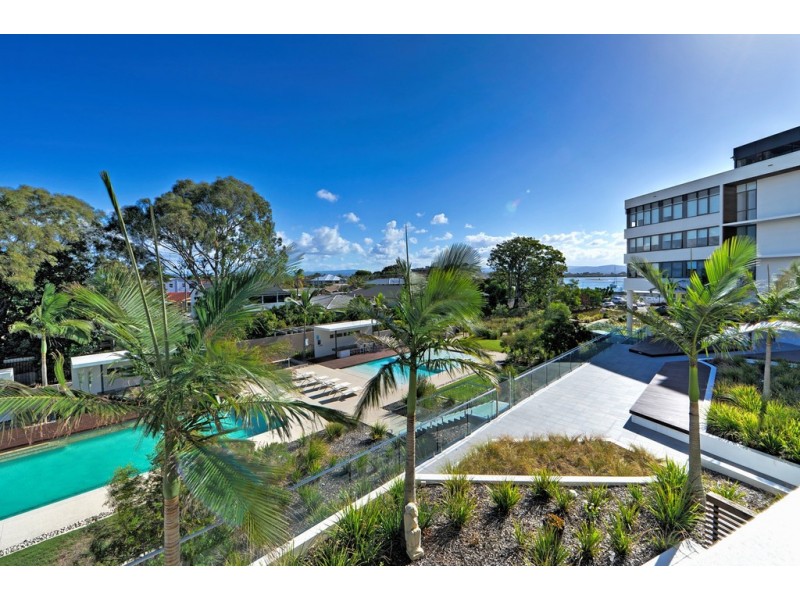 1202/1 Sunset Avenue, Paradise Point QLD 4216