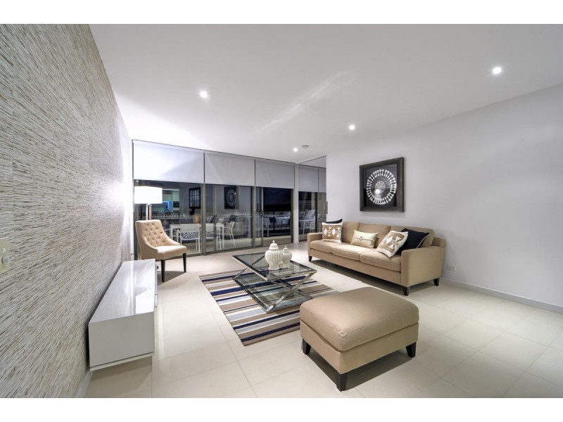 3502/4 Marina Promenade, Paradise Point QLD 4216