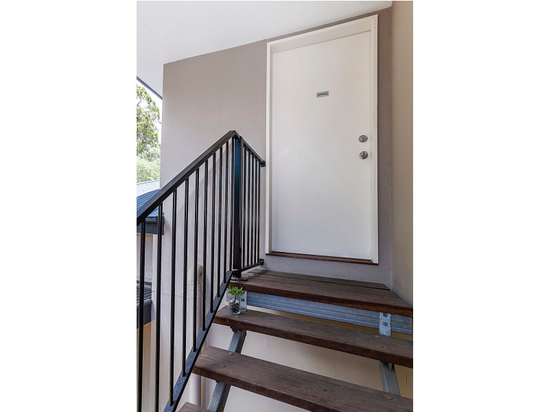 12 Winslow Court, Oxenford QLD 4210