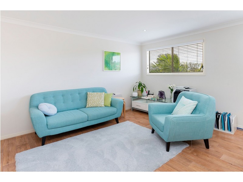 12 Winslow Court, Oxenford QLD 4210