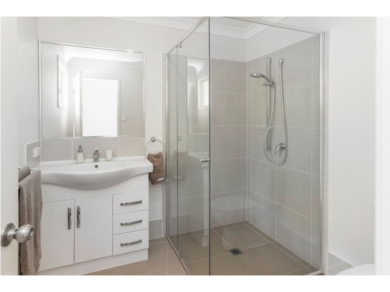 12 Winslow Court, Oxenford QLD 4210