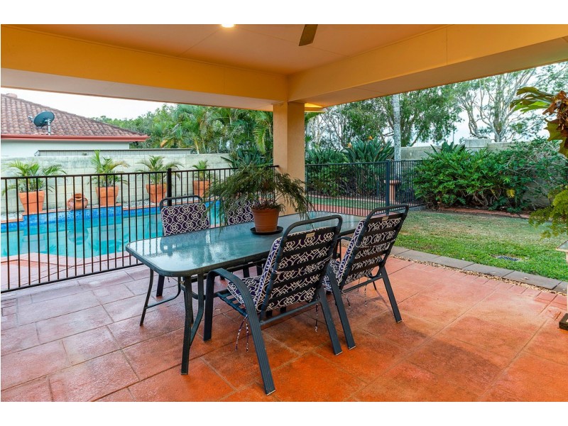 9 Parkwater Terrace, Helensvale QLD 4212