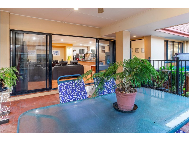 9 Parkwater Terrace, Helensvale QLD 4212