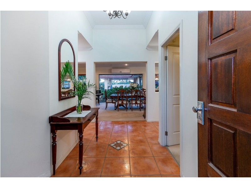 9 Parkwater Terrace, Helensvale QLD 4212