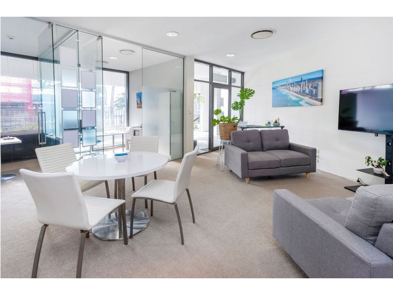 2202/1 Marina Promenade, Paradise Point QLD 4216