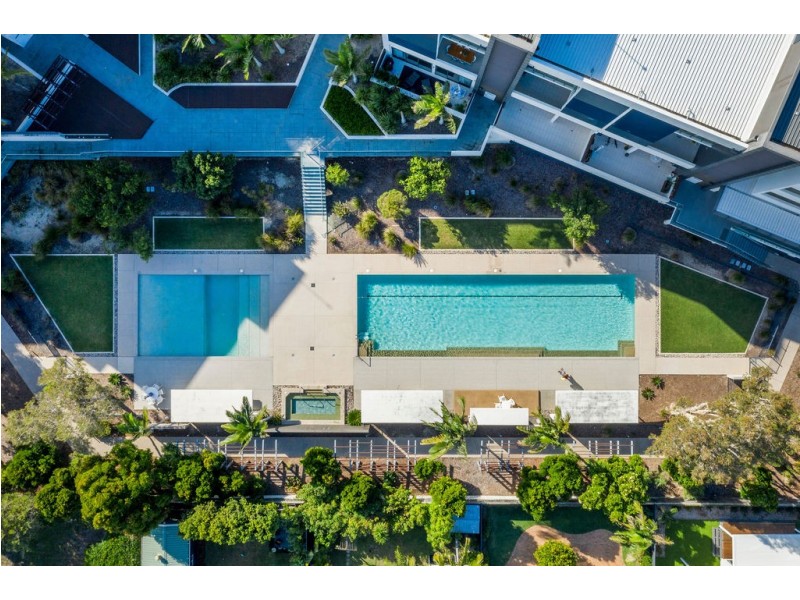 2202/1 Marina Promenade, Paradise Point QLD 4216