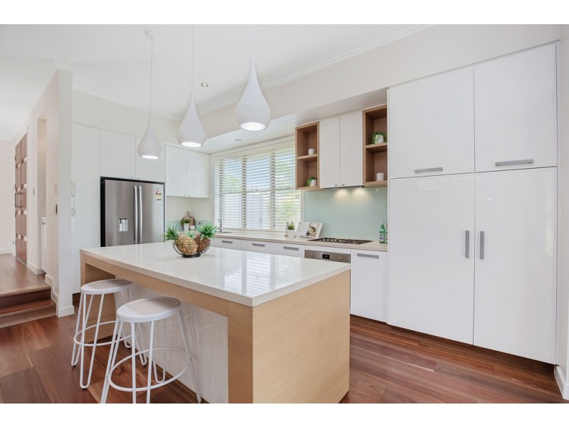 6111 Trasimeno Avenue, Hope Island QLD 4212