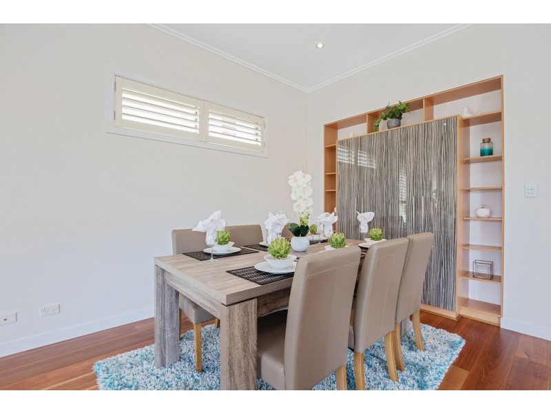 6111 Trasimeno Avenue, Hope Island QLD 4212