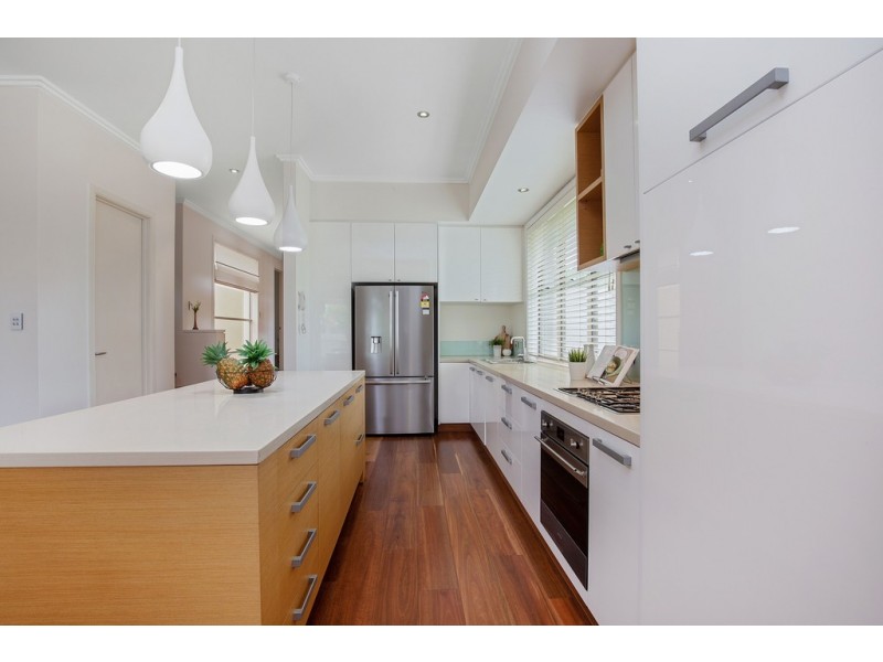 6111 Trasimeno Avenue, Hope Island QLD 4212