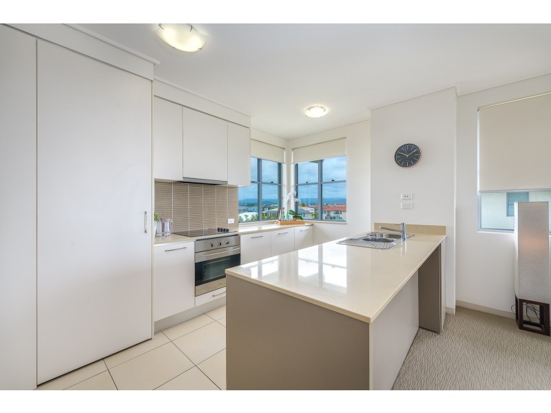 131/66 Sickle Avenue, Hope Island QLD 4212