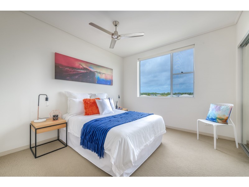 131/66 Sickle Avenue, Hope Island QLD 4212