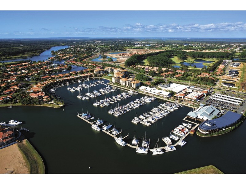 56/19 Santa Barbara Road, Hope Island QLD 4212