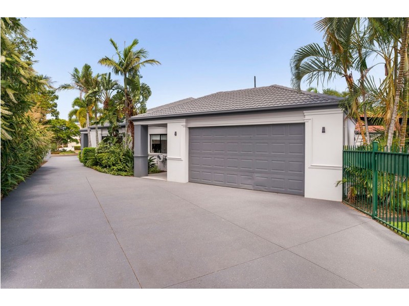 1612 Richmond Court, Hope Island QLD 4212