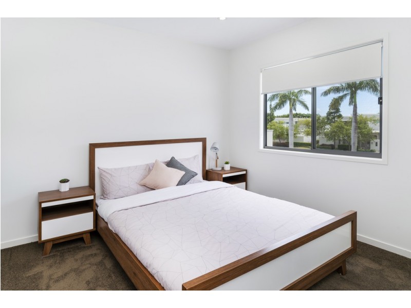 7806 Pavilions Close, Hope Island QLD 4212