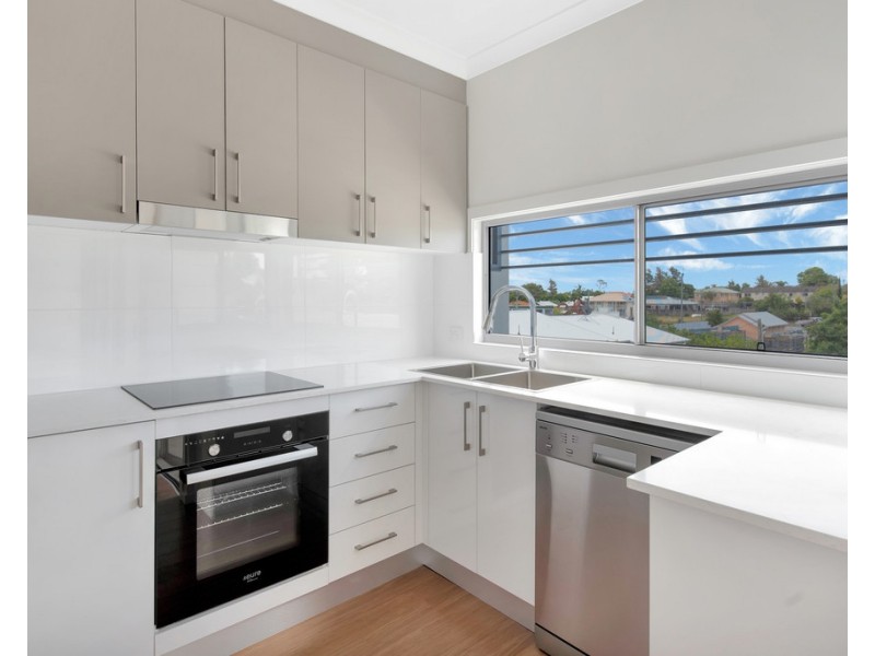 77 Minnie Street, Southport QLD 4215