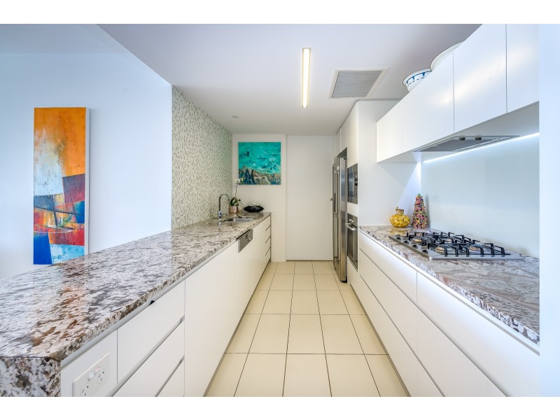 3405/4 Marina Promenade, Paradise Point QLD 4216