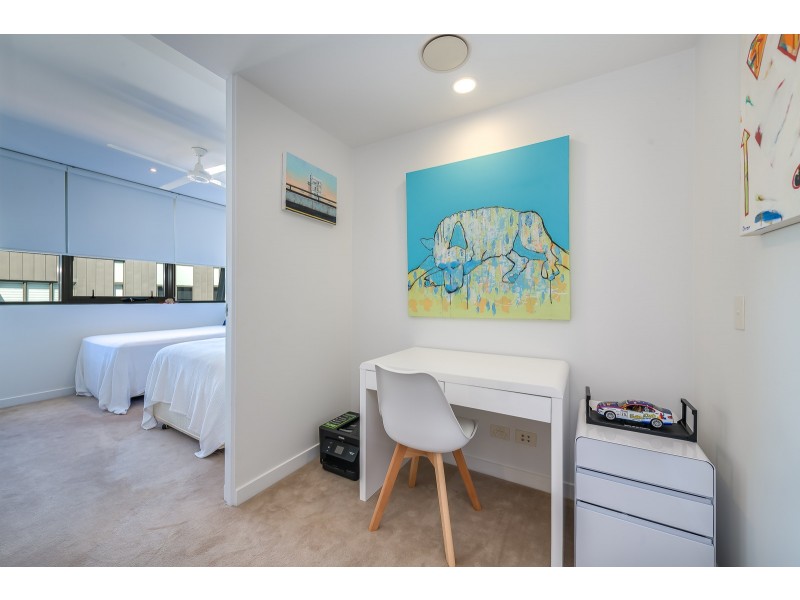 3405/4 Marina Promenade, Paradise Point QLD 4216