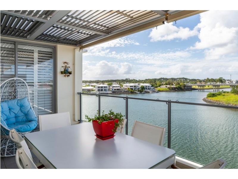 443/3 Pendraat Parade, Hope Island QLD 4212