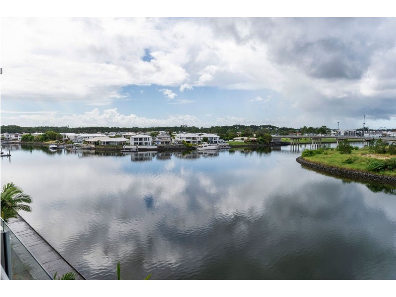 443/3 Pendraat Parade, Hope Island QLD 4212