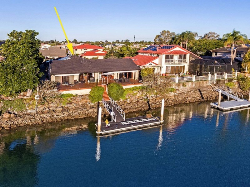 88 Tradewinds Avenue, Paradise Point QLD 4216