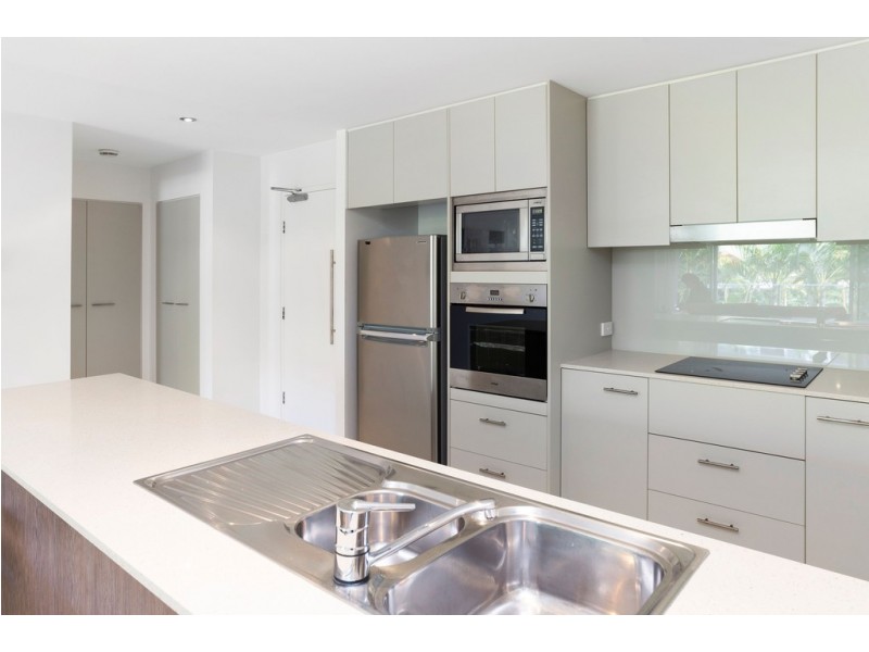 2207/2 Activa Way, Hope Island QLD 4212