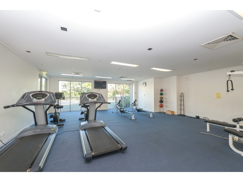 113/64 Sickle Avenue, Hope Island QLD 4212