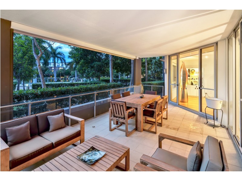 712/3-5 Pendraat Parade, Hope Island QLD 4212