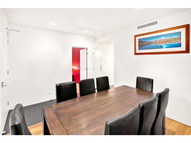 712/3-5 Pendraat Parade, Hope Island QLD 4212