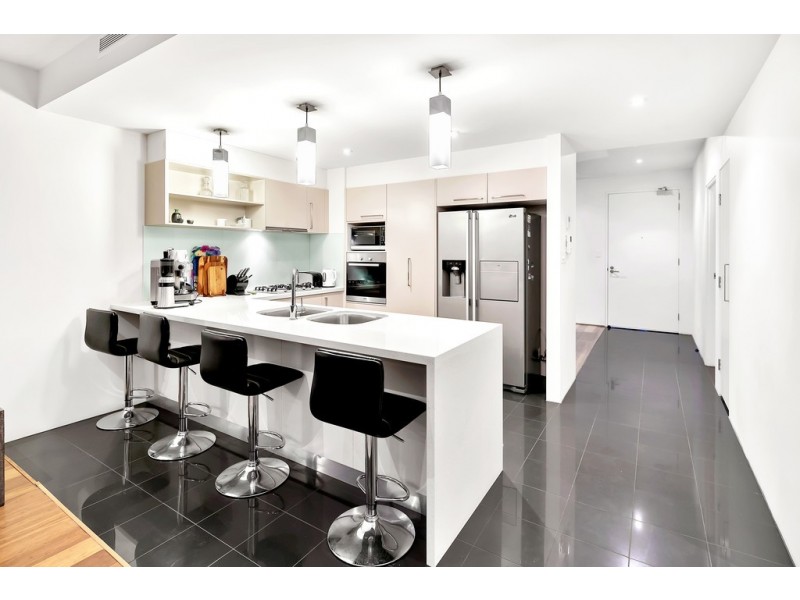 712/3-5 Pendraat Parade, Hope Island QLD 4212