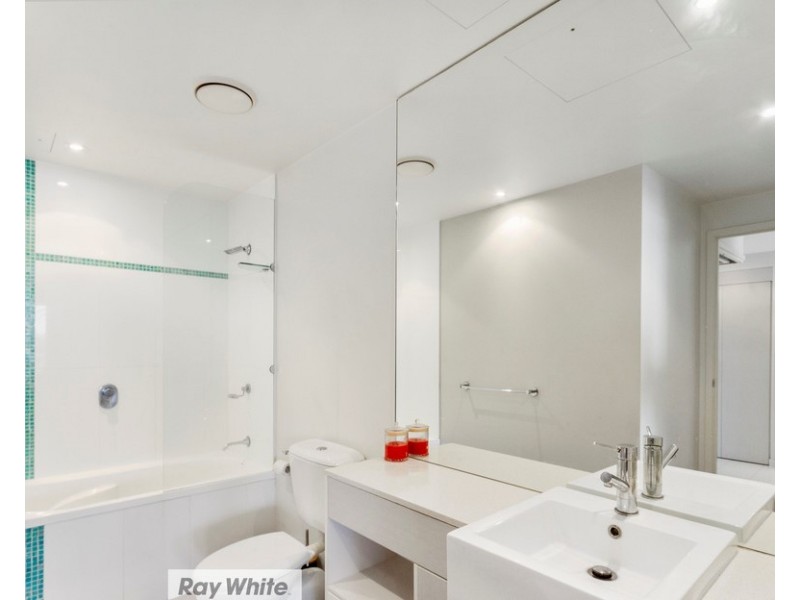 605/430 Marine Parade, Biggera Waters QLD 4216