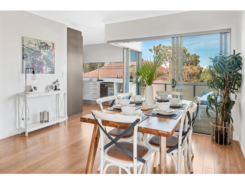 4/77 Minnie Street, Southport QLD 4215