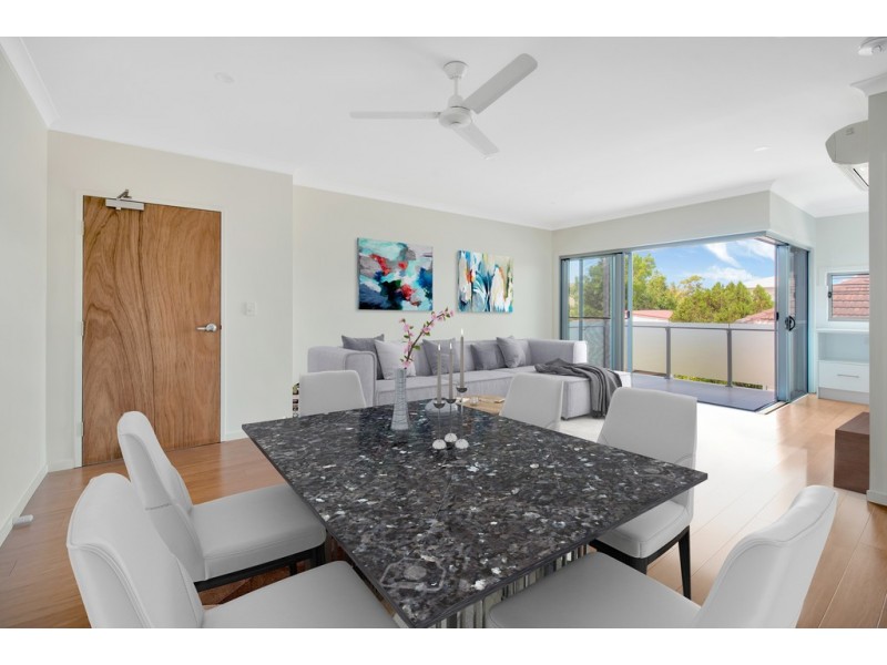 4/77 Minnie Street, Southport QLD 4215