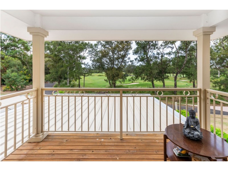 8108 Magnolia Gardens Court, Hope Island QLD 4212